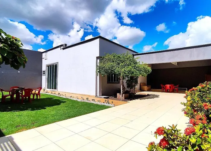Linda Casa Bairro Tranquilo Prox Cataratas